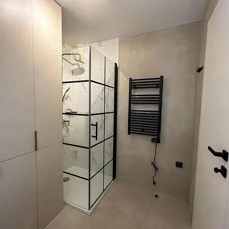 Modern Loft Апартаменти *